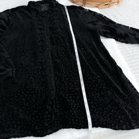 Johnny Was Audrey Button Down Shirt Black Leopard Oversized Animal Print - Picture 14 of 14